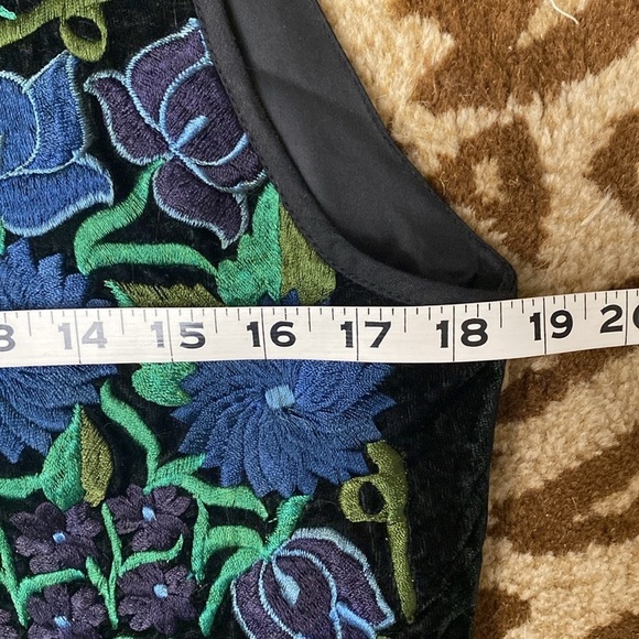 Chicos design VTG floral embroidered Vest Womens M Artsy Art to wear Boho - Picture 10 of 10